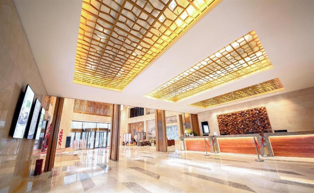 Yueyang Grand Skylight Hotel Eksteriør billede