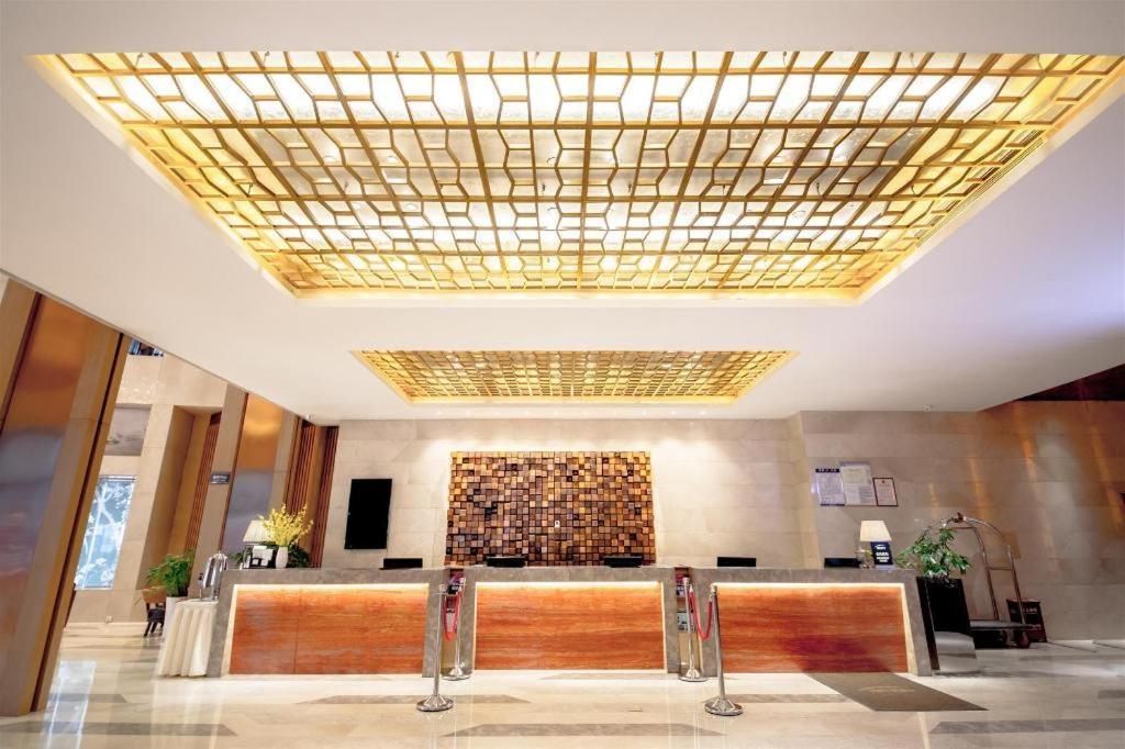 Yueyang Grand Skylight Hotel Eksteriør billede